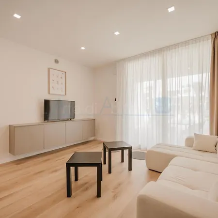 Apartmán Wave Island Koli E4 *